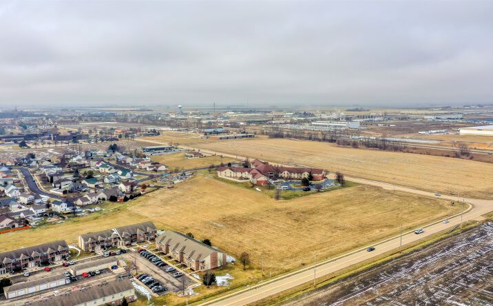 Pictures of Land property located at 801 E Etna Road, Ottawa, IL 61350 for sales - image #1