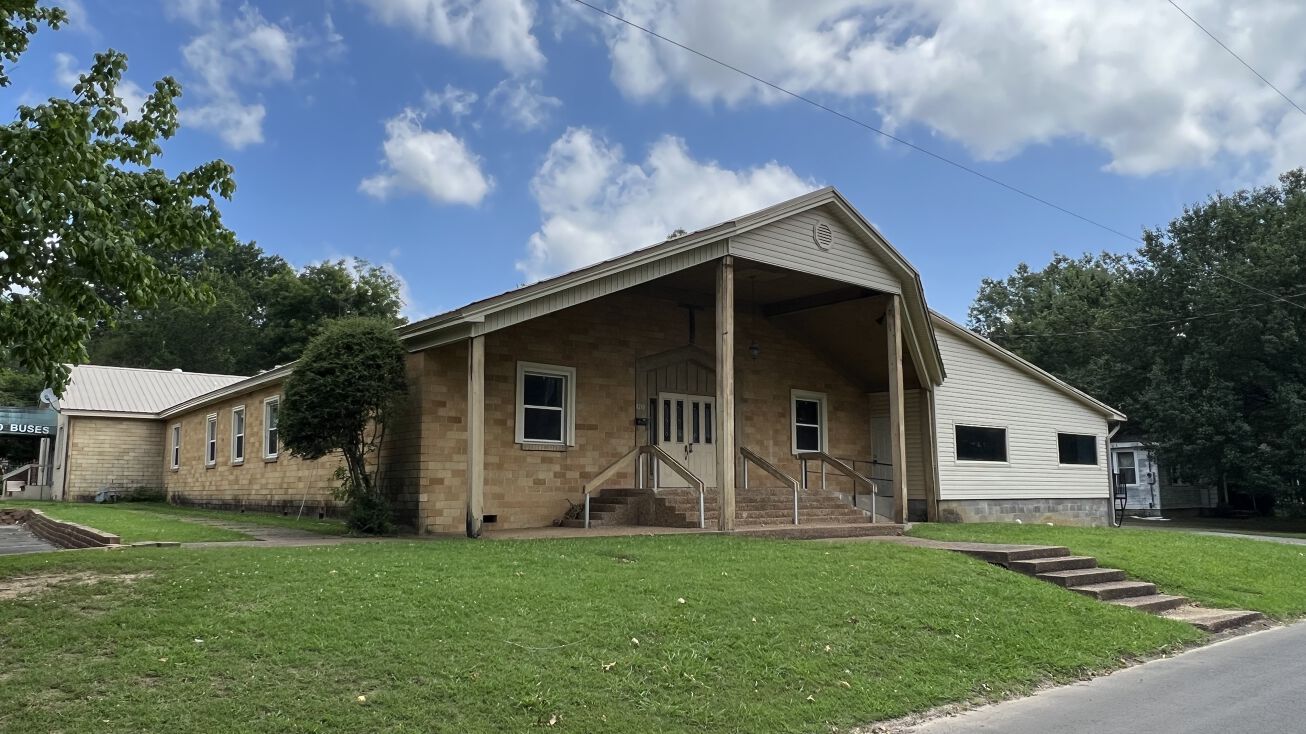 1210 W Center Ave, Searcy, AR 72143 Mixed Use Property for Sale