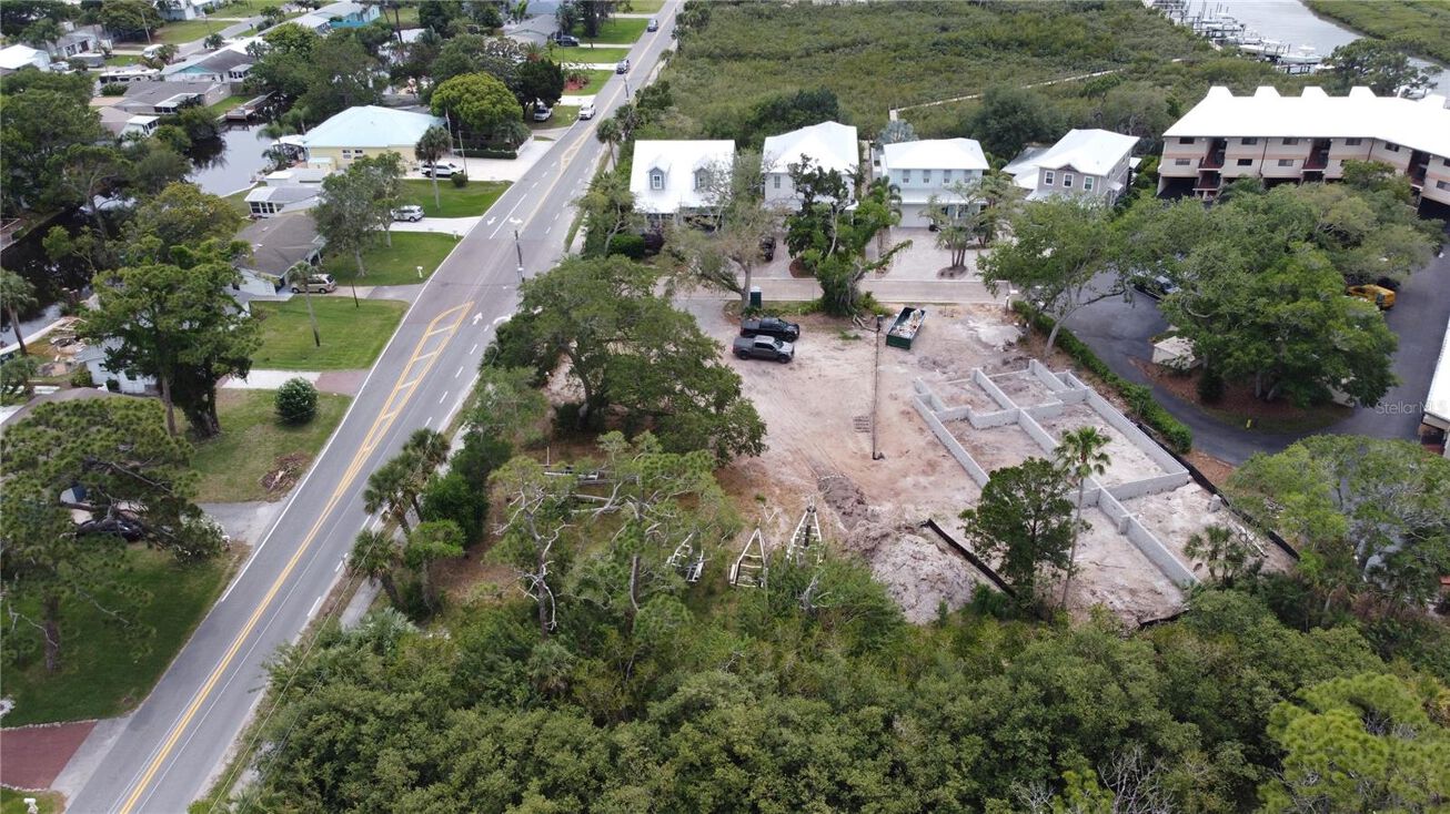 518 S Peninsula Ave, New Smyrna Beach, FL 32169