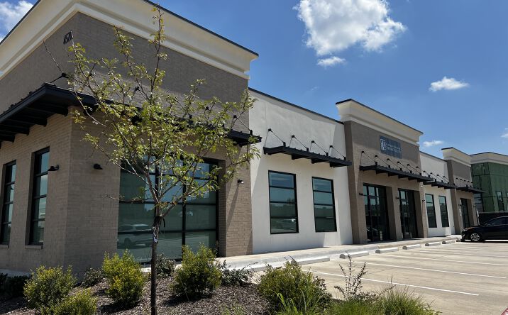 Pictures of Office property located at 4500 N MacArthur Blvd, Irving, TX 75038 for sales - image #1
