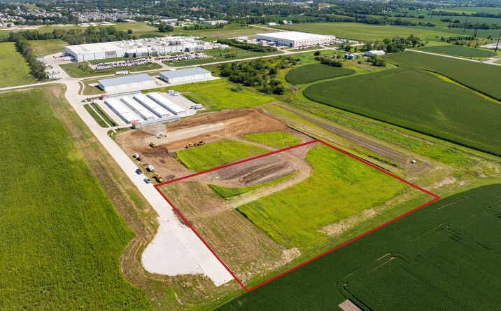 Pictures of Land property located at 1150 Madison St, Norwalk, IA 50211 for sales - image #1