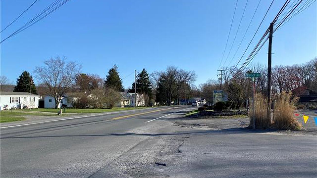 254 Moorestown Road, Wind Gap, PA 18091