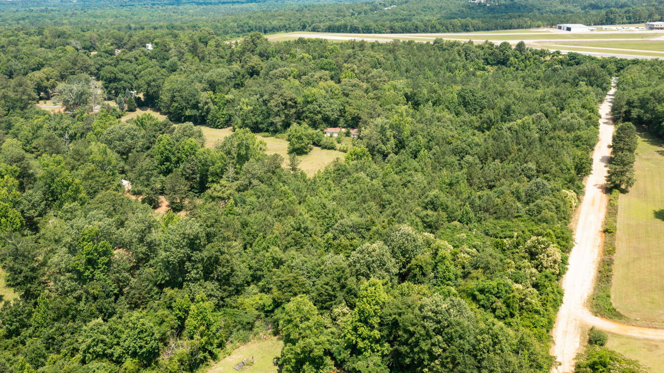 2091 Hubbard Rd, Macon, GA 31217