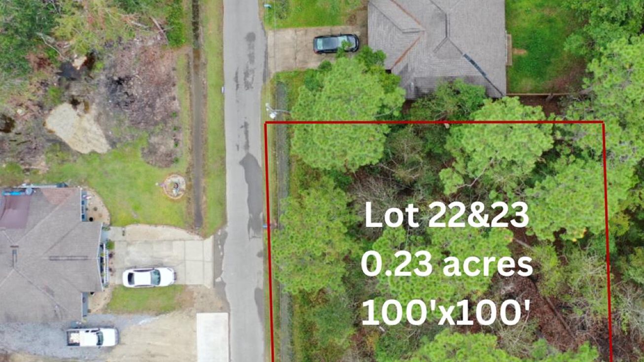 E Lincoln St, Bay St. Louis, MS 39520