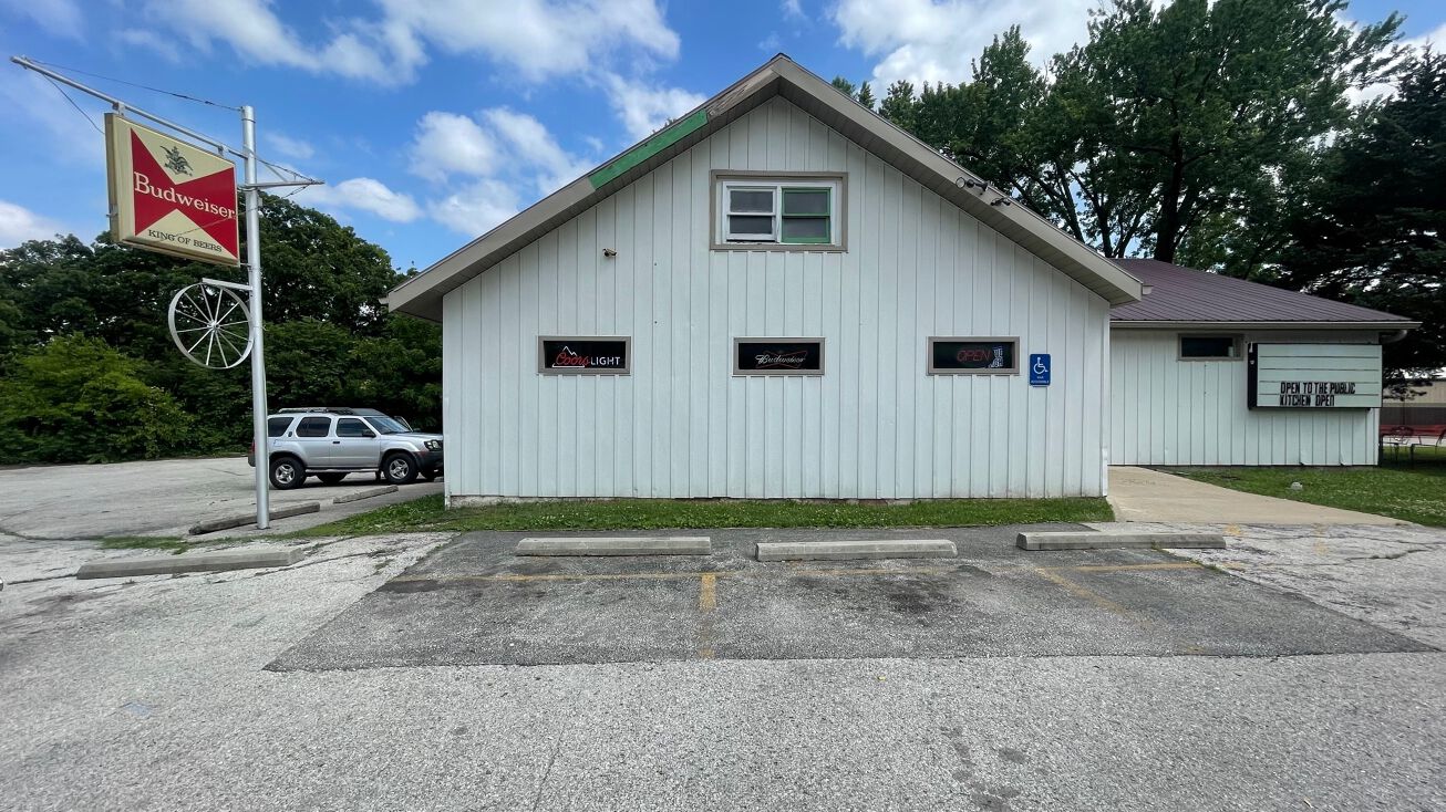 8385 Penner Ave, De Soto, KS 66018