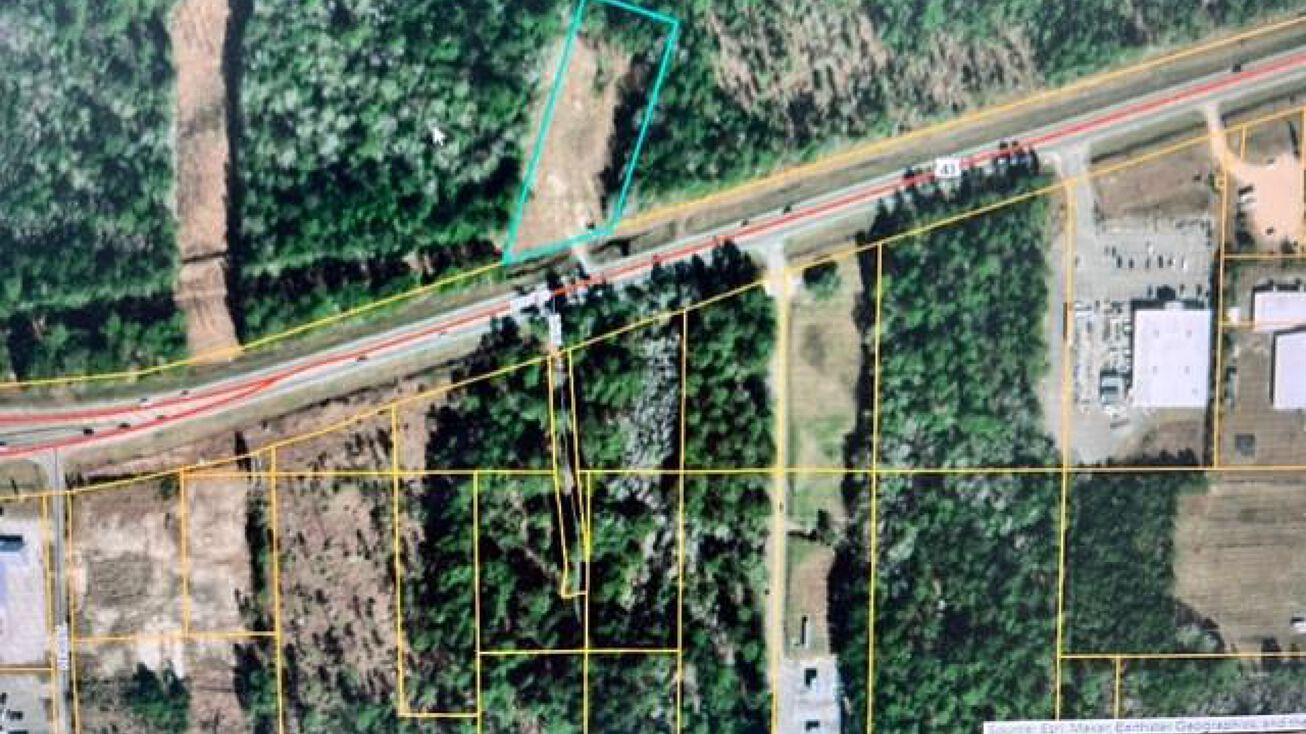 2299 Hwy 43 S, Picayune, MS 39466