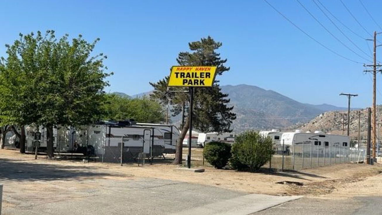 6950 Lake Isabella Blvd, Lake Isabella, CA 93240