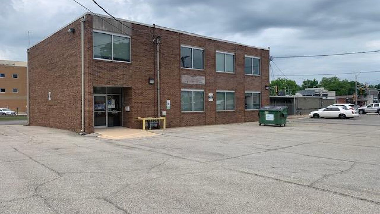 1320 S 2ND Street, Springfield, IL 62704 Office Property for Sale