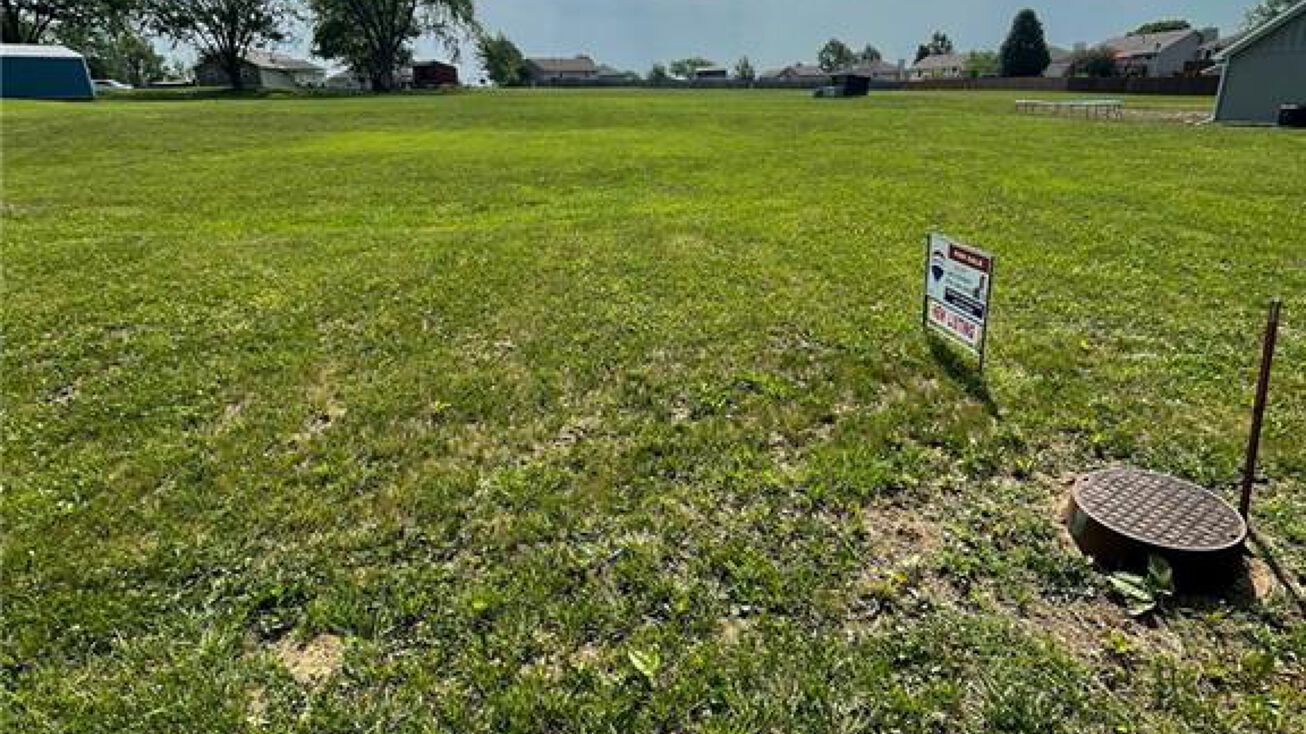 201 VALLEY Street, Lathrop, MO 64465