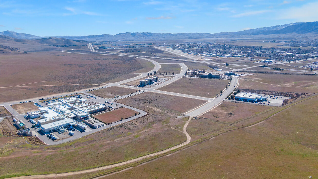 Capital Hills Pkwy, Tehachapi, CA 93561