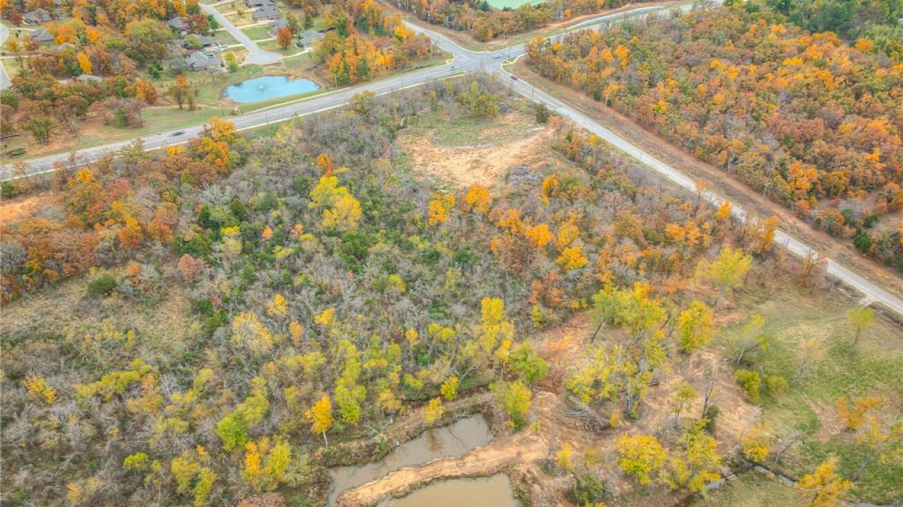 SE 59th St, Choctaw, OK 73020