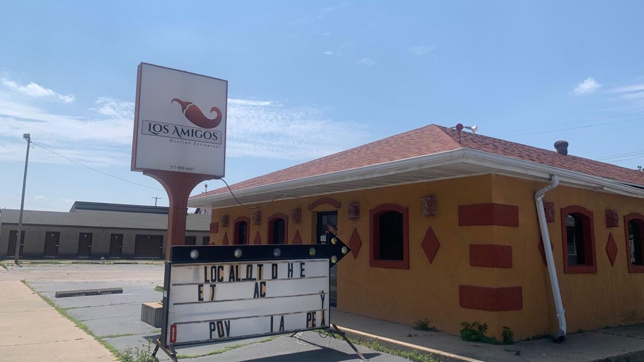 315 E 4TH Street, Beardstown, IL 62618