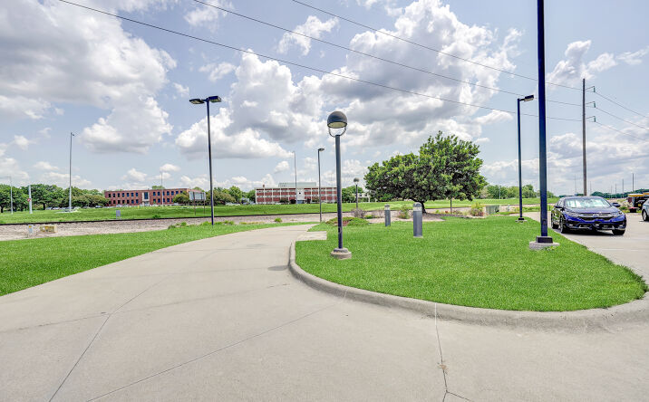 Pictures of Land property located at 4180 S 14th St, Lincoln, NE 68502 for sales - image #1