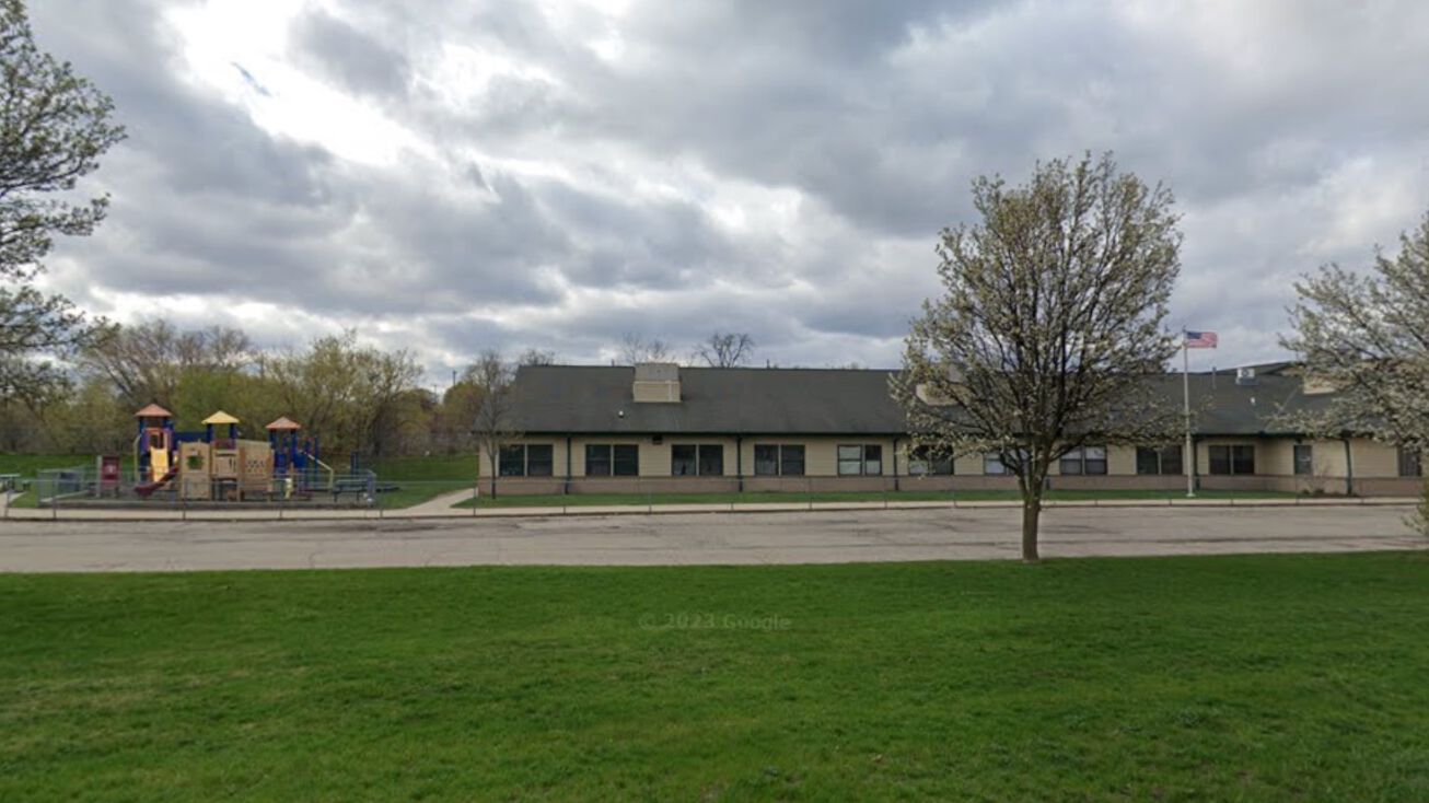 48980 Woodward Ave, Pontiac, MI 48342