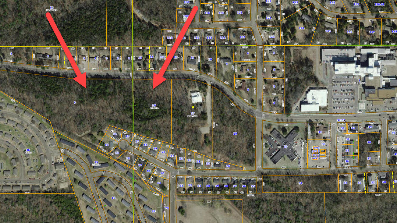 Hospital Rd & Reed Rd, Starkville, MS 39759