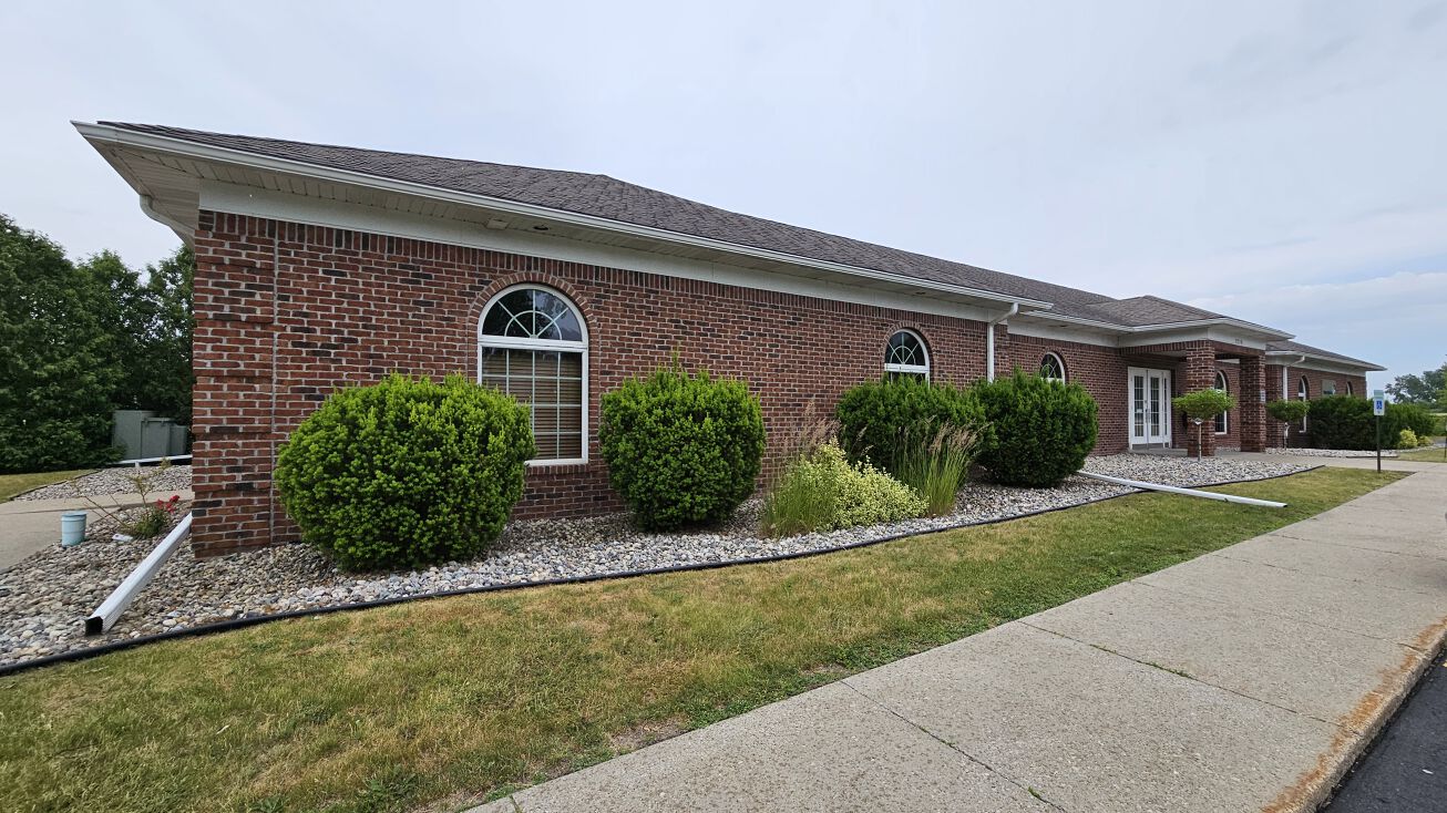 2205 Traunter, Saginaw, MI 48604