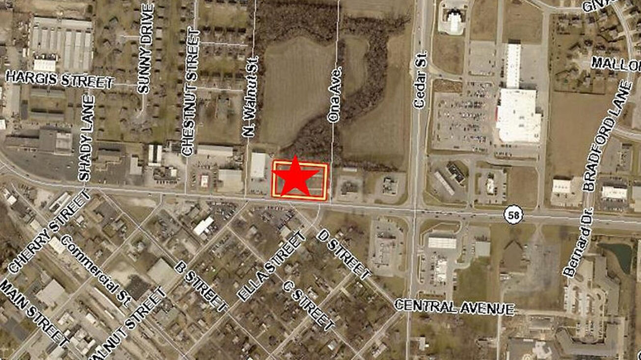 302 E North Ave, Belton, MO 64012