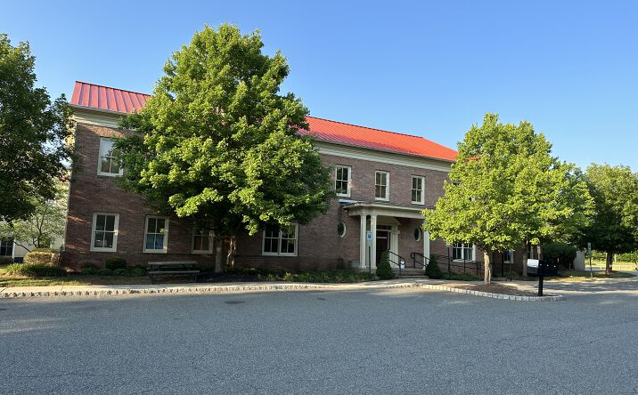 Pictures of Office property located at 1225 NJ-31, Clinton Township, NJ, USA, Building B, Clinton Township, NJ 08833 for sales - image #1