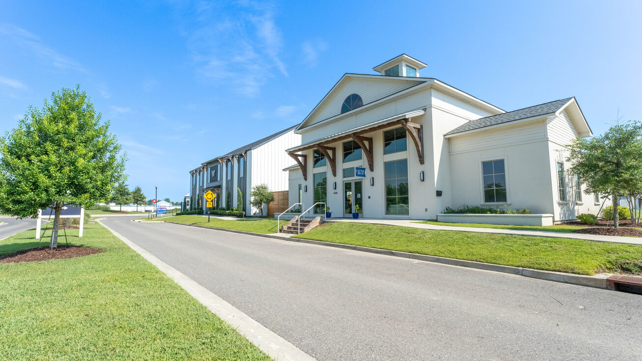 430 Conway Village Blvd, Gonzales, LA 70737