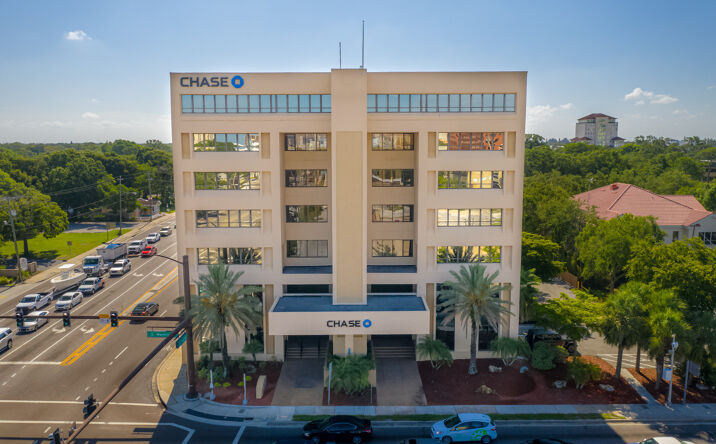 Pictures of Office property located at 240 N Washington Blvd, Sarasota, FL 34236 for sales - image #1