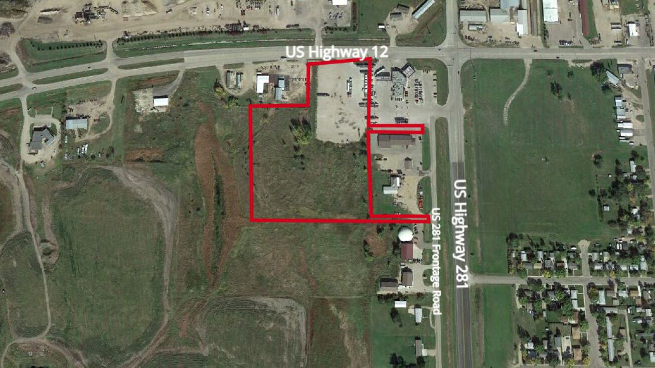 2101 US Highway 12 W, Aberdeen, SD 57401