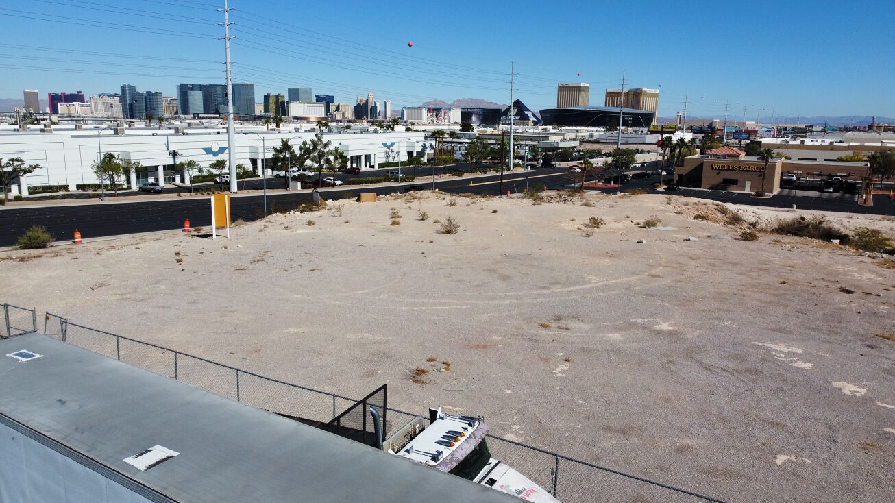 4495 W Russell Rd, Las Vegas, NV 89118