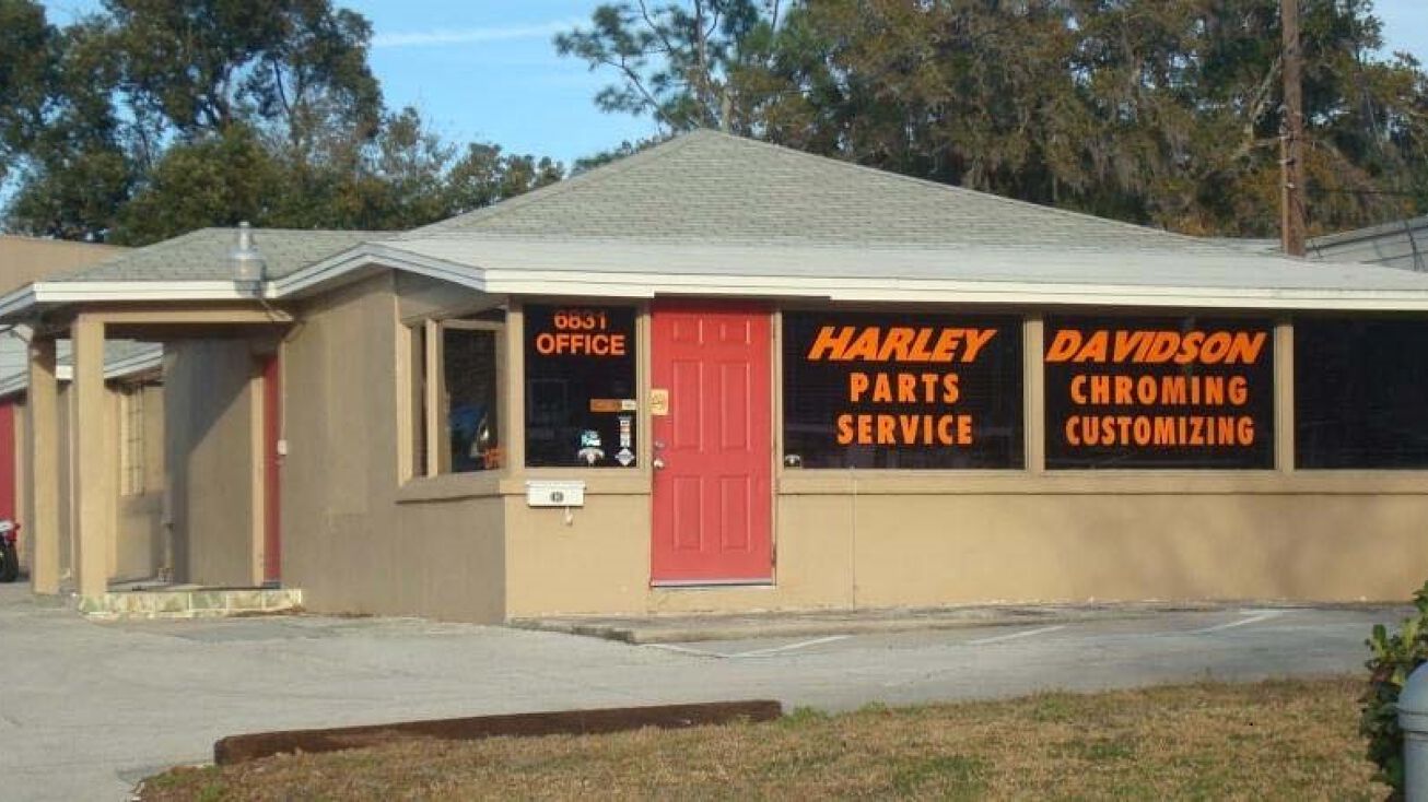 6831 N. Orange Blossom Trail, Orlando, FL 32810 Retail Property for