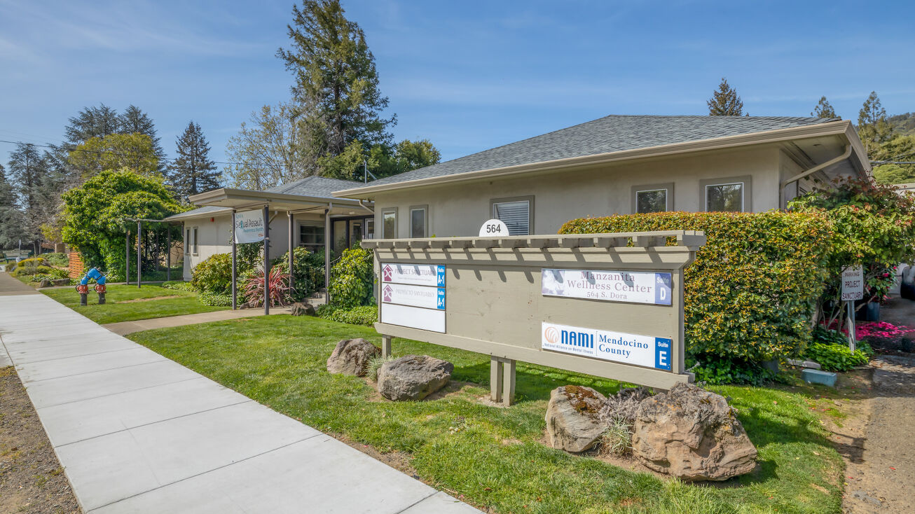 564 S Dora St, Ukiah, CA 95482