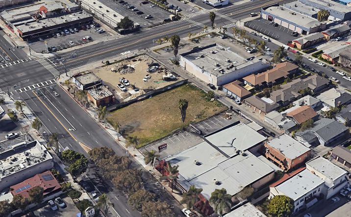 Pictures of Land property located at 1827 Pacific Ave, Long Beach, CA 90806 for sales - image #1