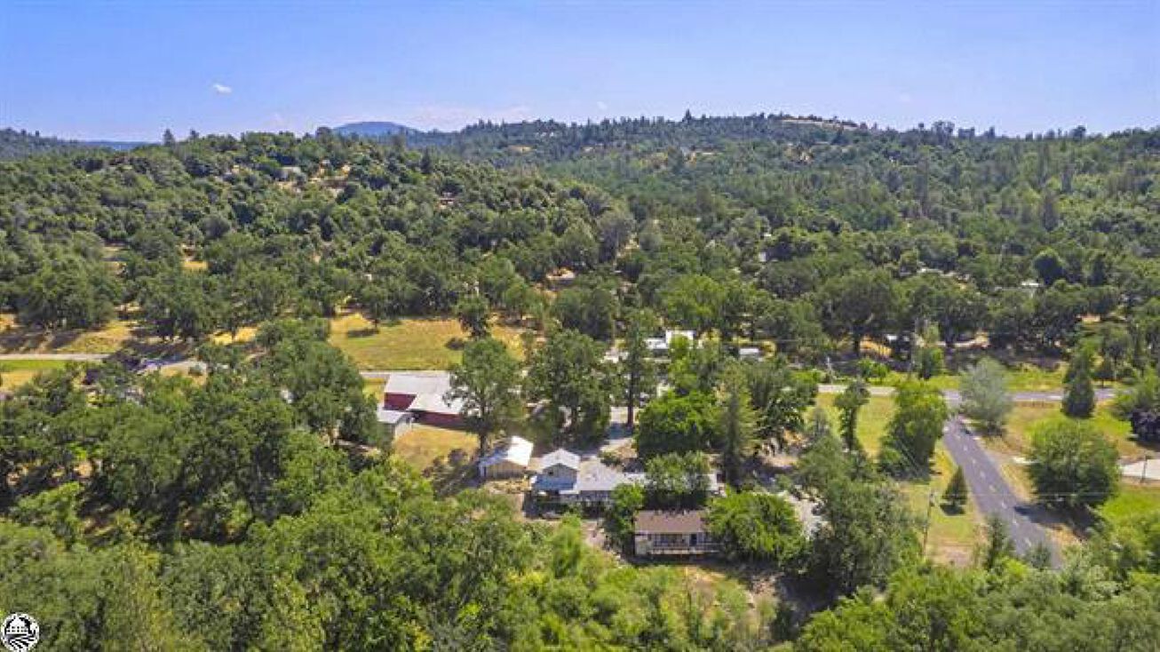 19102 Barron Ranch Rd, Sonora, CA 95370