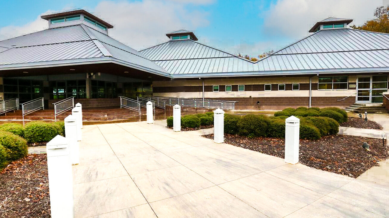 4305 McClellan Blvd, Anniston, AL 36206