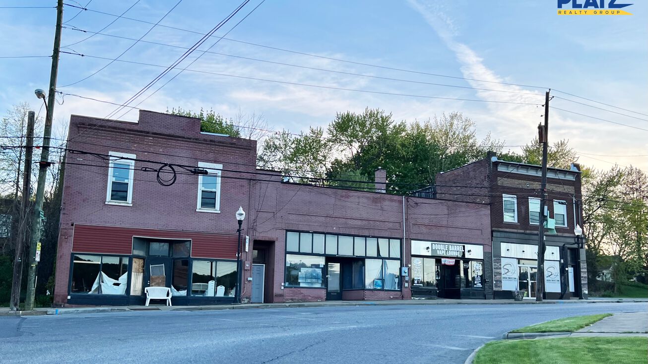 6 State St, Struthers, OH 44471