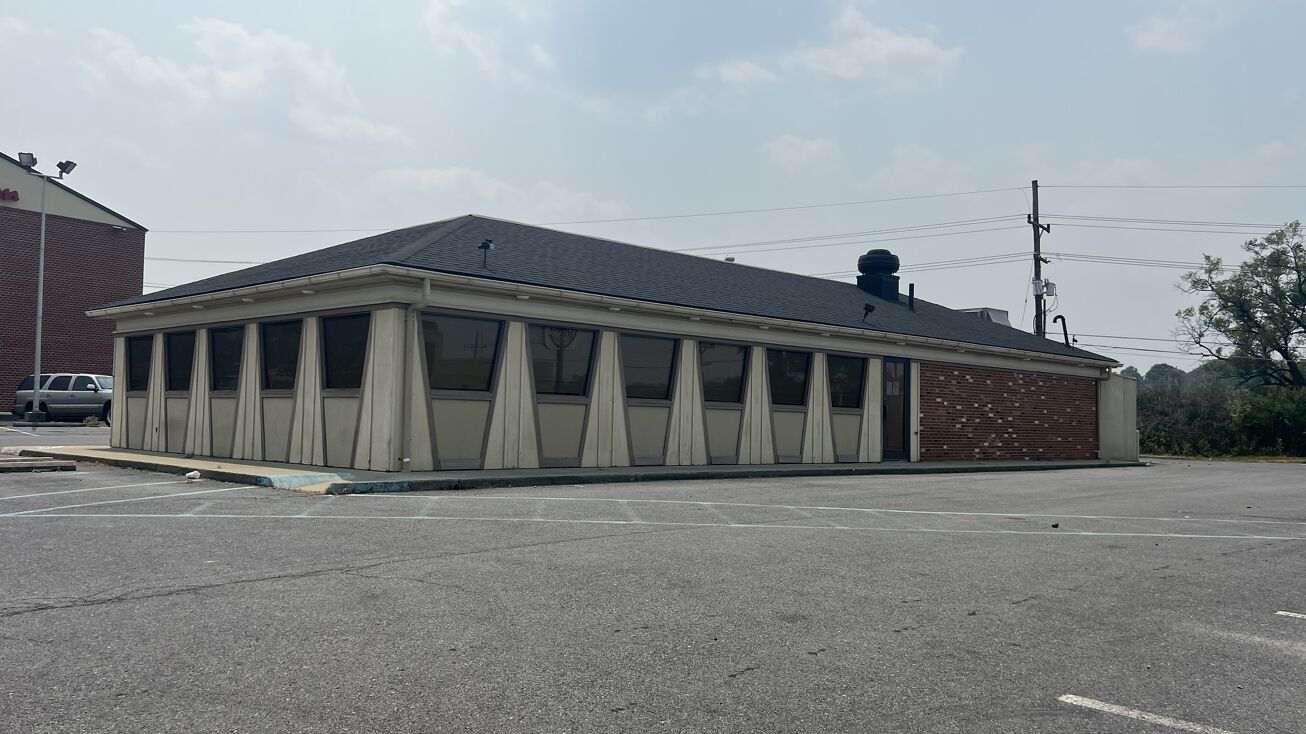 205 Viking Way, Martinsburg, WV 25401