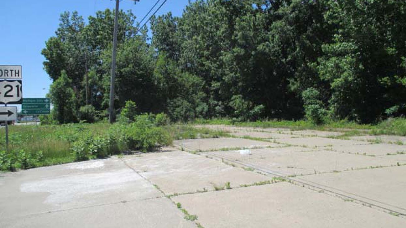 W Hwy 30, Wanatah, IN 46390