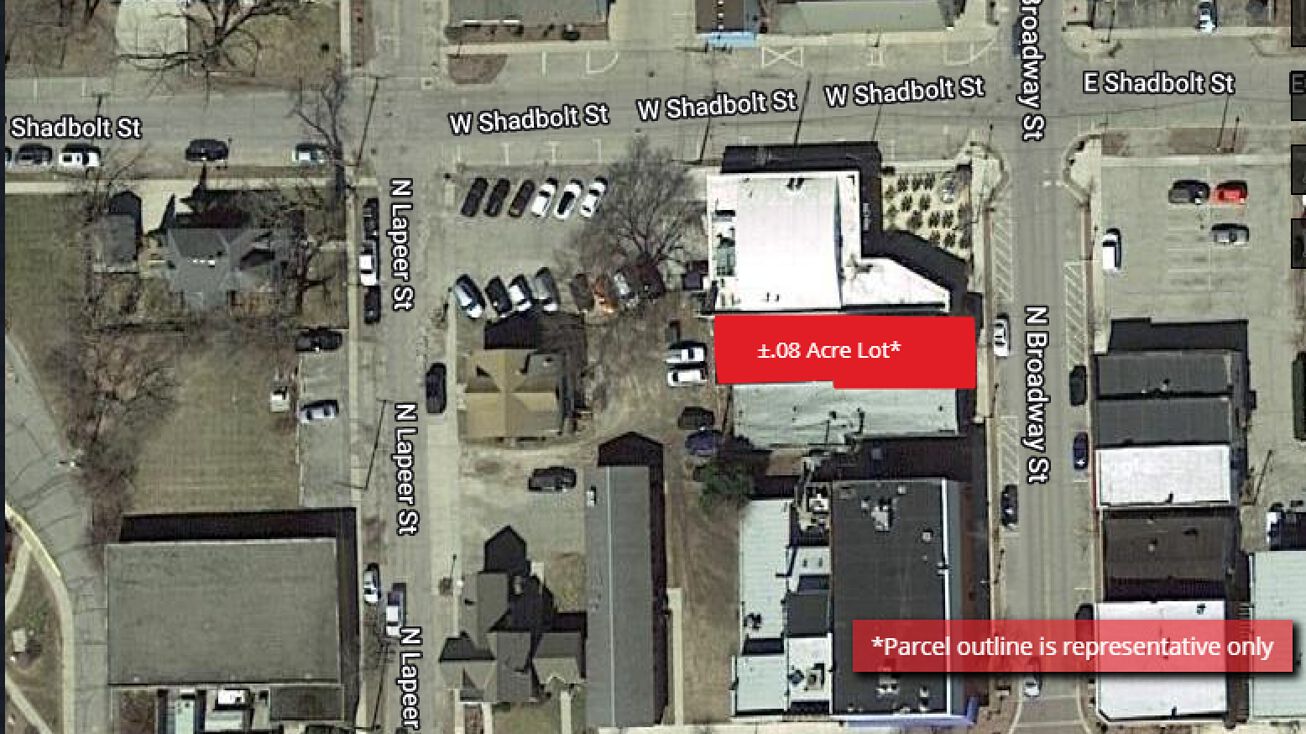 35 N Broadway St, Orion Twp, MI 48362