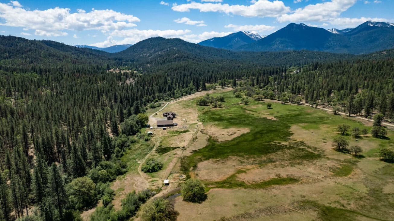 7530 Miners Creek Rd, Etna, CA 7530