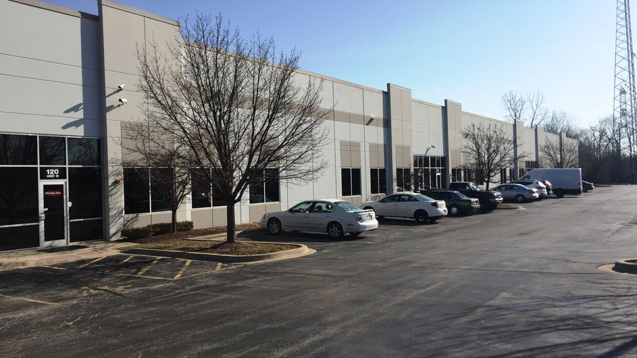 120 Prairie Lake Road, East Dundee, IL 60811 Industrial Property for