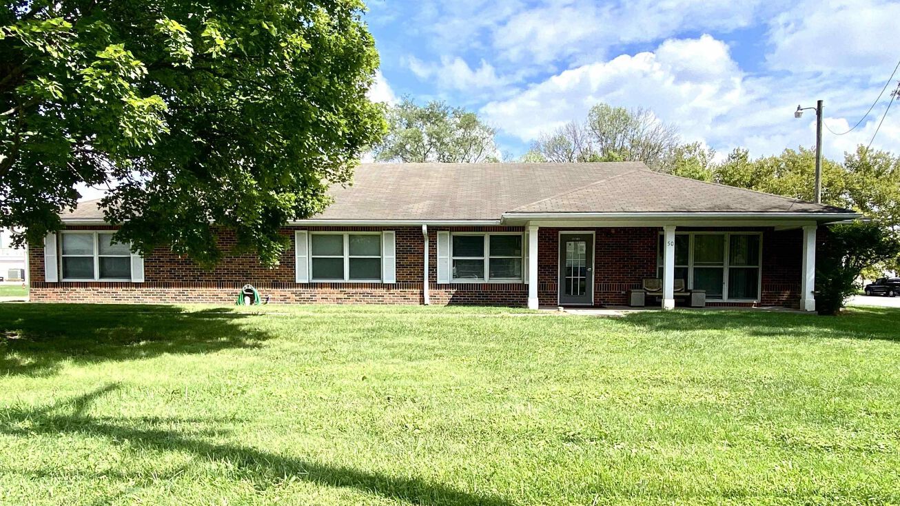 50 Adloff Lane, Springfield, IL 62703