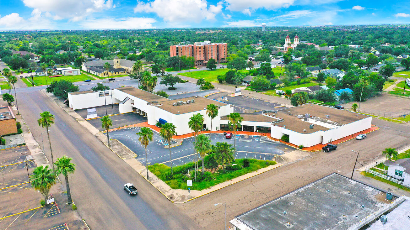 500 S Missouri Ave, Weslaco, TX 78596 Mixed Use Property for Sale Former Bank Weslaco
