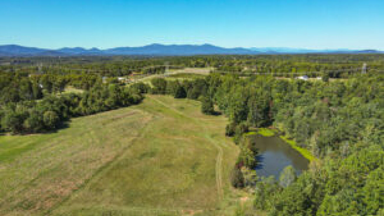 Redland Rd, Campobello, SC 29322