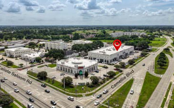 Pictures of Retail property located at 1921 Kaliste Saloom Rd, Lafayette, LA 70508 for sales - image #1
