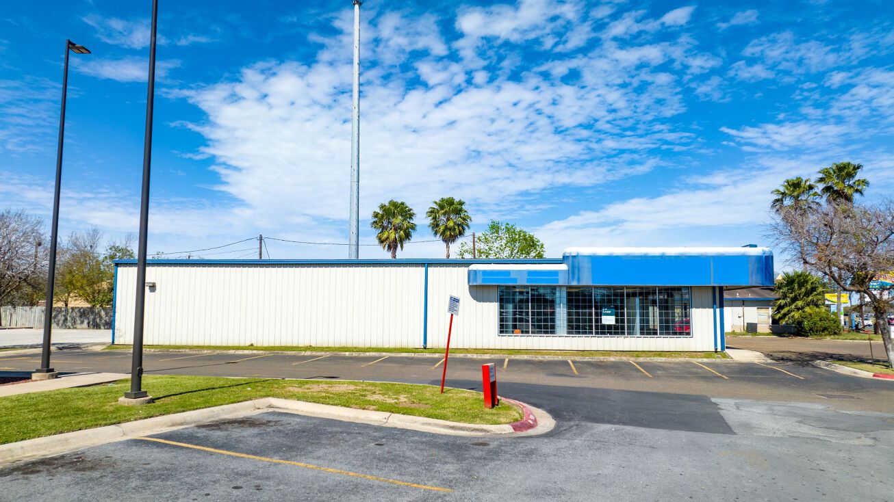 103 Old Port Isabel Rd, Brownsville, TX 78521 Retail Property for