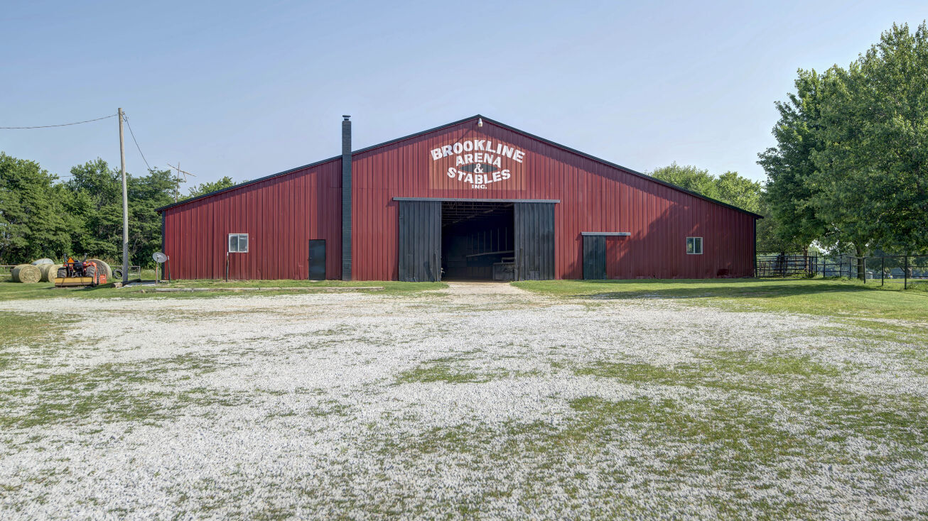 6323 W Farm Rd 156, Springfield, MO 65802