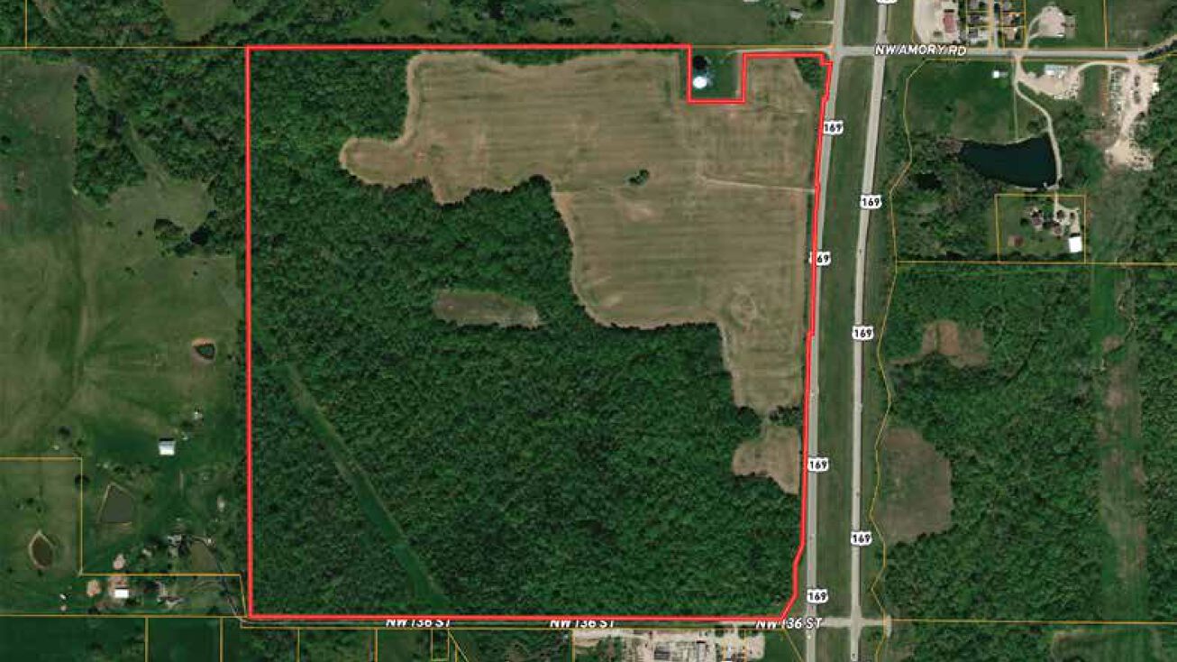 NW 136 St, Smithville, MO 64089