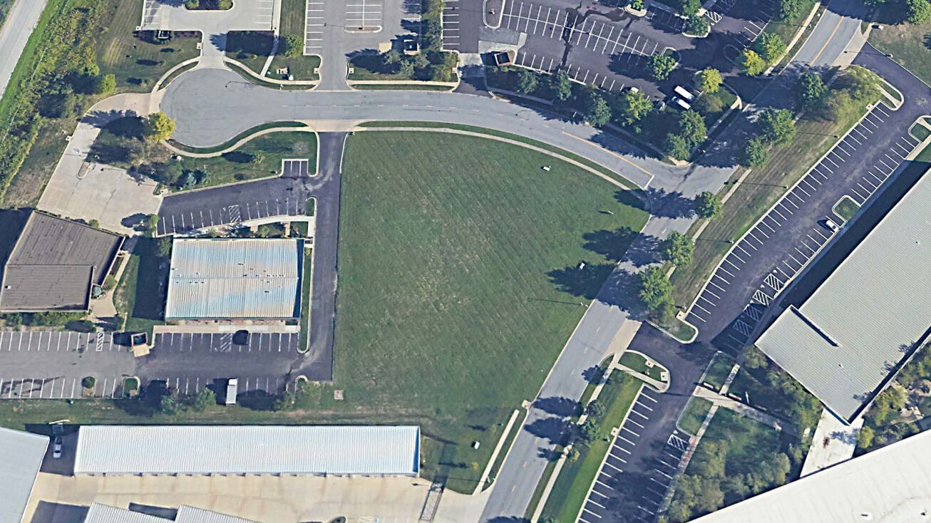 7505 160th St, Stilwell, KS 66085