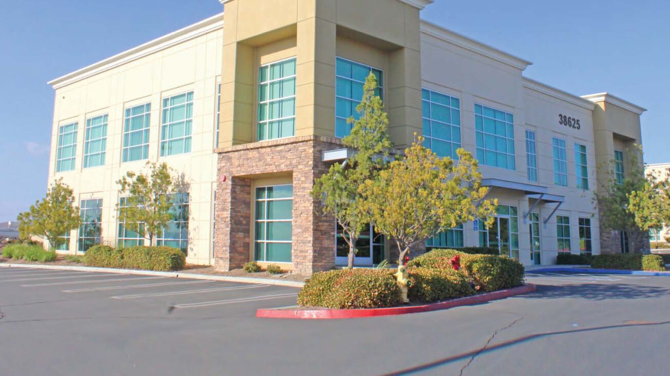 38625 Calistoga Dr, Murrieta, CA 92563