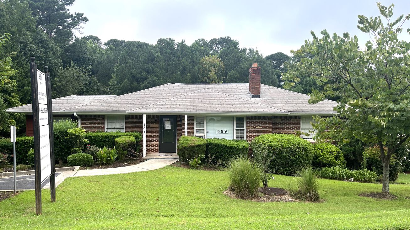 989 Lawrenceville Hwy, Lawrenceville, GA 30046