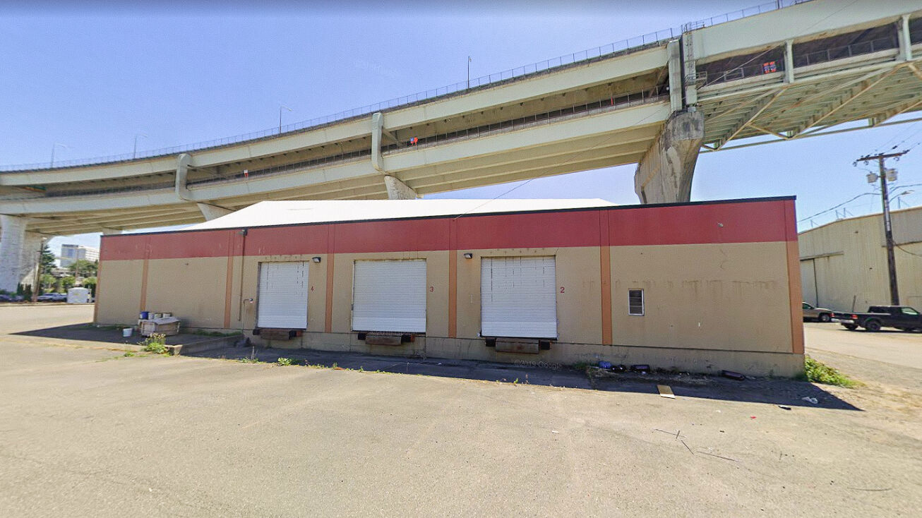 1211 N Loring St, Portland, OR 97227