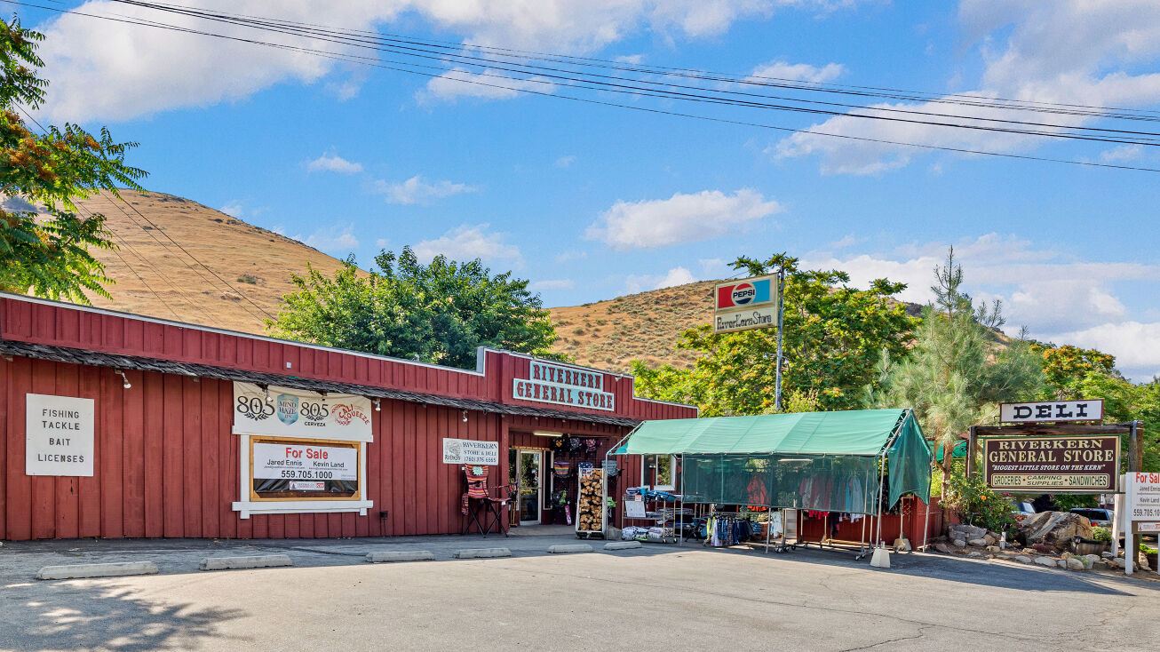 16130 Sierra Way, Kernville, CA 93238