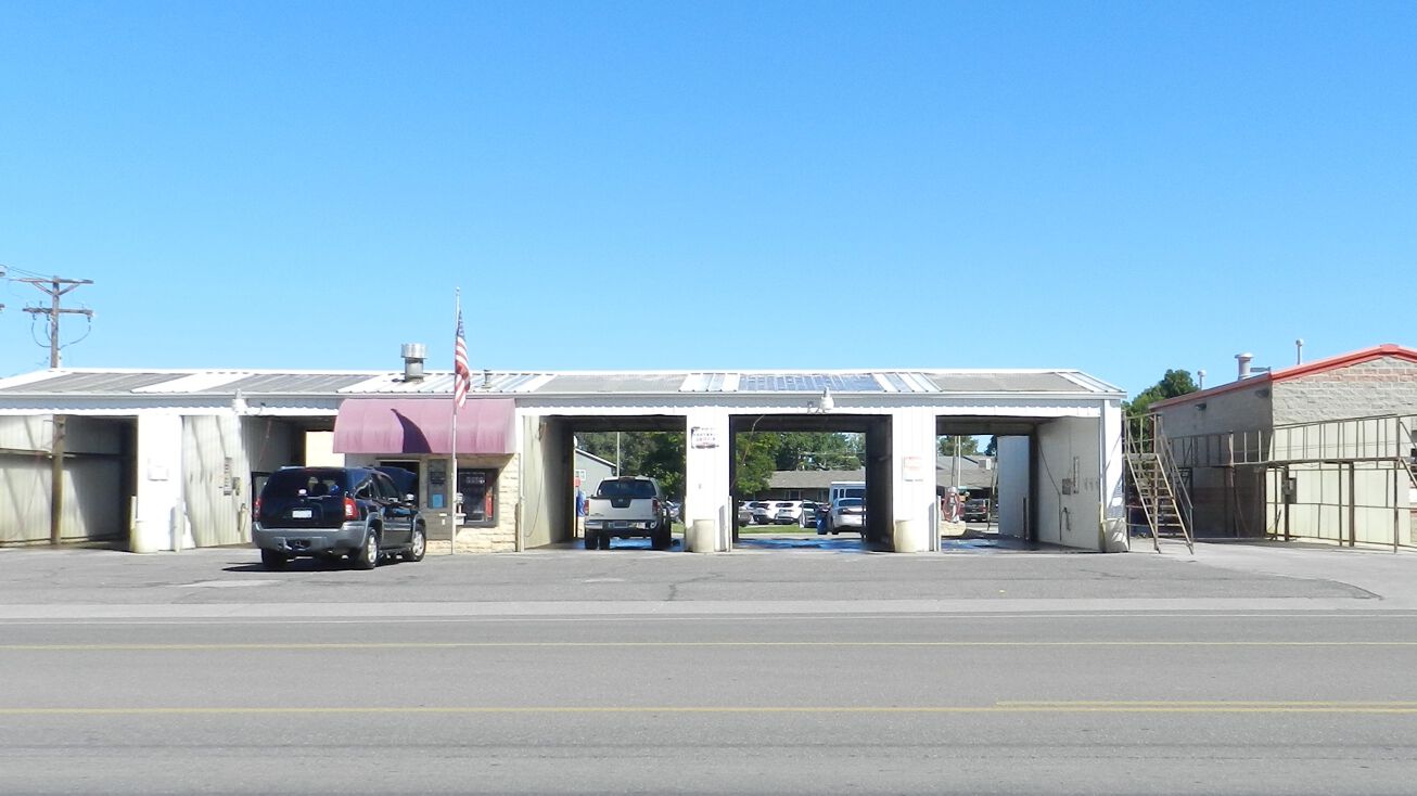 1609 E Niagara Rd, Montrose, CO 81401